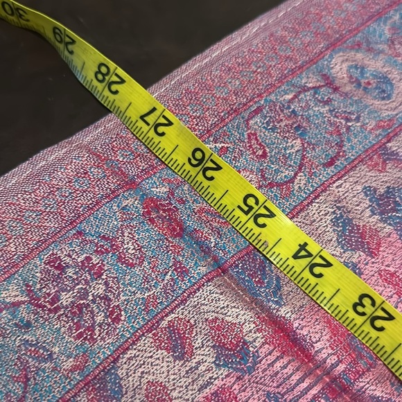 Cashmere scarf - Picture 4 of 4